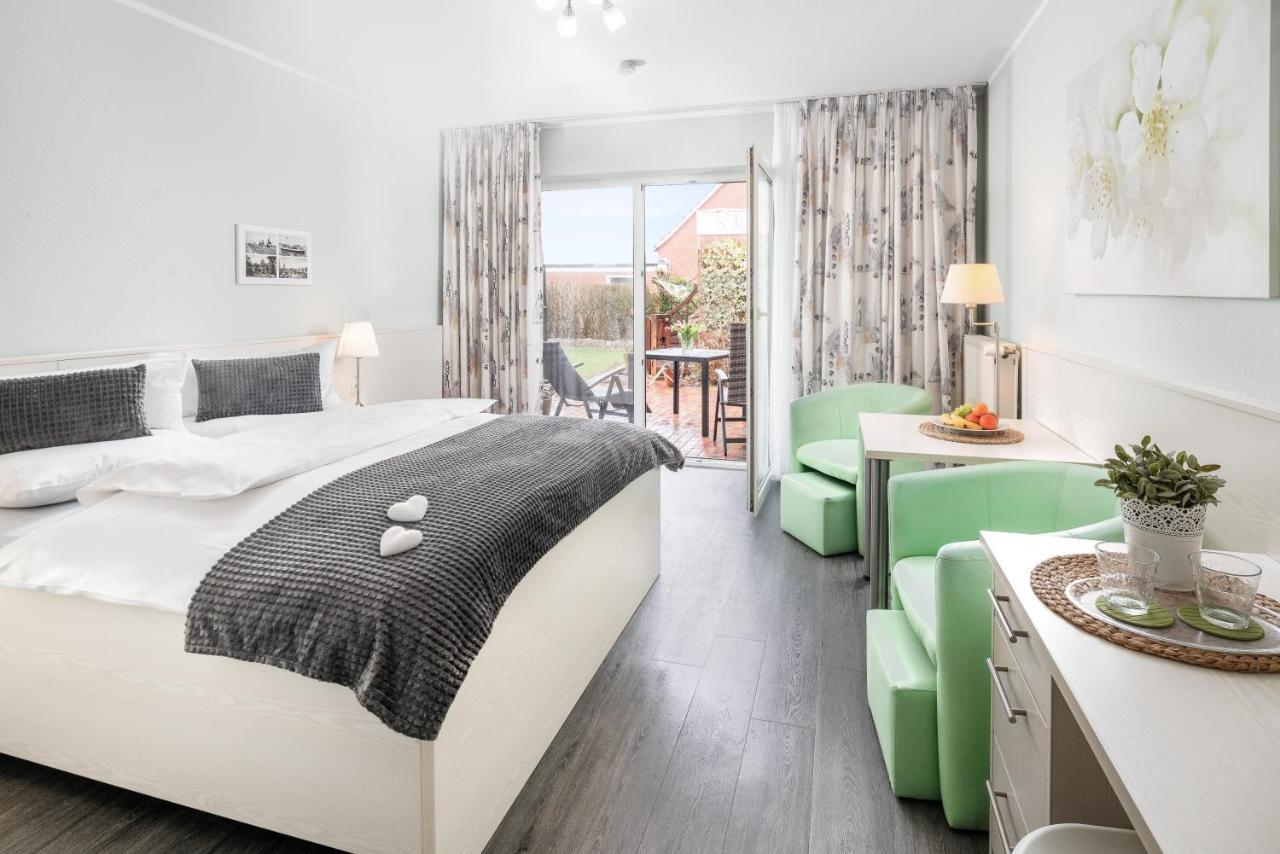 Hotel Garni Haus Am Meer Нойхарлингерзиль Экстерьер фото